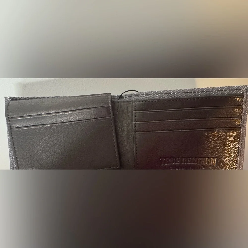 True Religion Reece horseshoes bifold wallet leather RFID Black and Red Wallet
